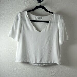 Aritzia Babaton Randy Blouse Cropped Short Sleeve Top V Neck Lined White Size S